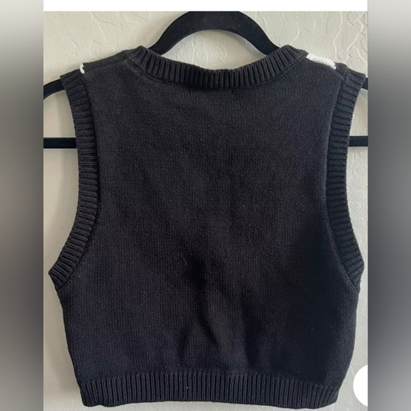 Forever 21 Happy Face Sweater Vest - Picture 2 of 6